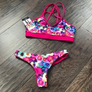 Reversible {{NWT!}} Salty Honey Bathing Suit
